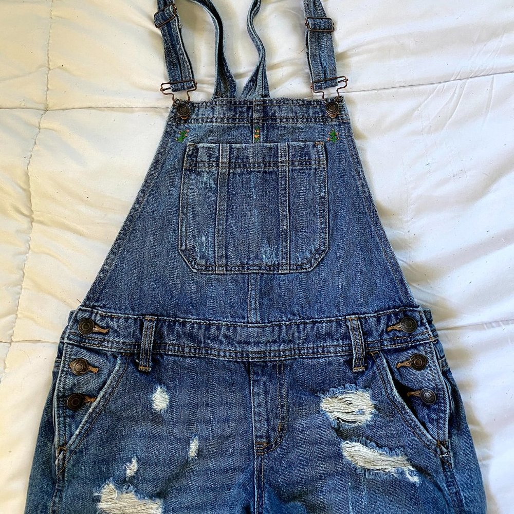 Aeropostale short overalls